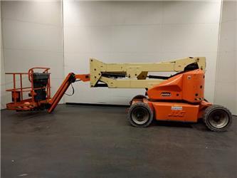 JLG E450AJ