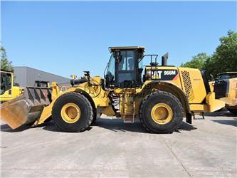 CAT 966M