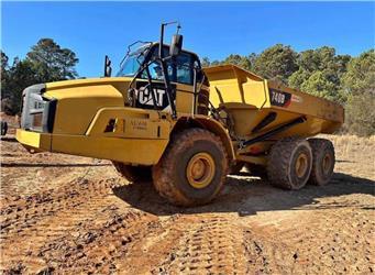 CAT 740B