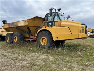 CAT 745C