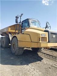 CAT 745C