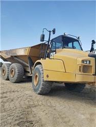 CAT 745C