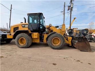 CAT 926M