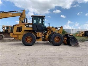 CAT 930M