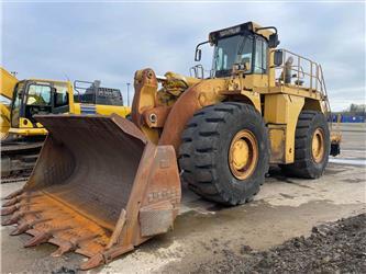 CAT 990