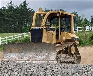 CAT D5M