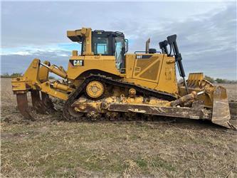 CAT D8T