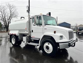 Freightliner FL70