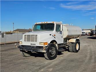 International 4700