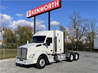 Kenworth T880