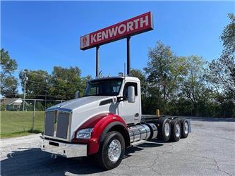 Kenworth T880