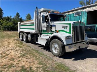 Kenworth W900