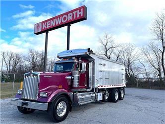 Kenworth W900L