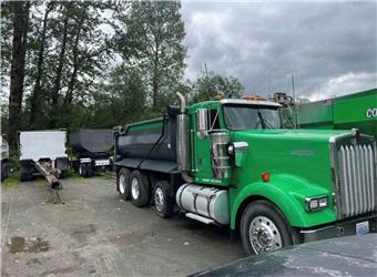 Kenworth W900L