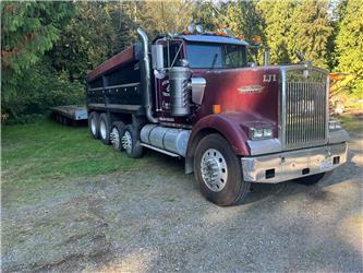 Kenworth W900L