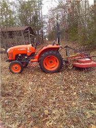 Kubota L3200