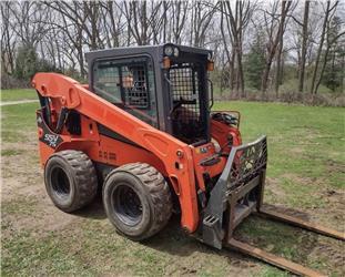 Kubota SSV75