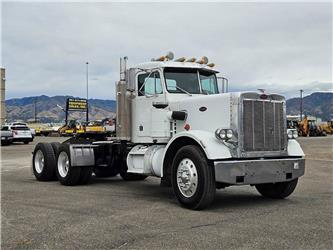 Peterbilt 359