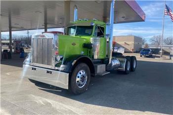 Peterbilt 359