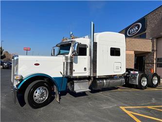 Peterbilt 389