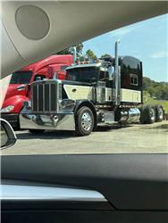 Peterbilt 389