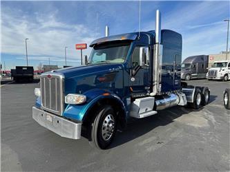 Peterbilt 567