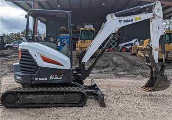 Bobcat E35