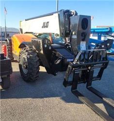 JLG 1055