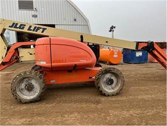 JLG 600AJ