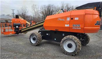 JLG 600S