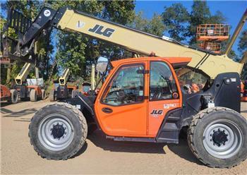 JLG 742