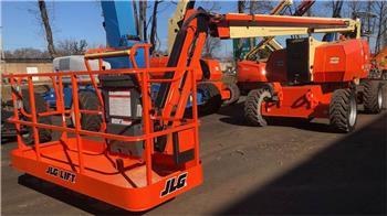 JLG 800AJ