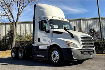 Freightliner CASCADIA