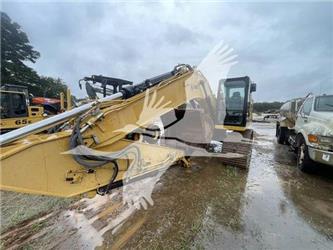 CAT 320