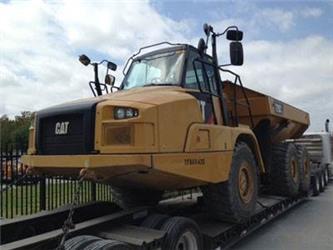 CAT 725C