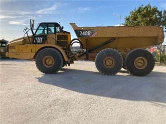 CAT 740B