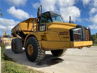 CAT 740B