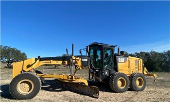 CAT 140M