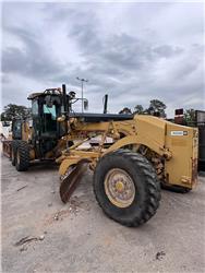 CAT 140M