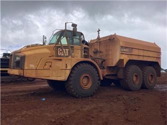 CAT 740B