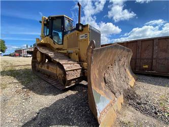 CAT D6M