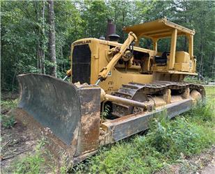 CAT D8H