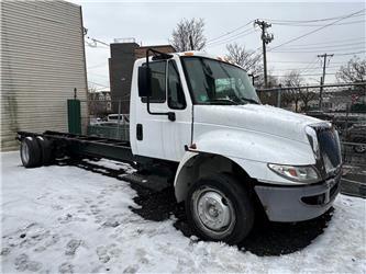 International 4300