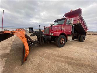 Peterbilt 330