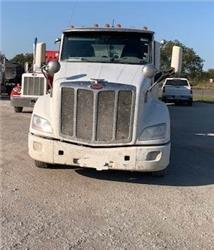 Peterbilt 579