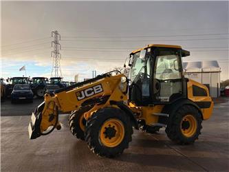 JCB TM220