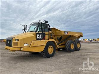 CAT 725C