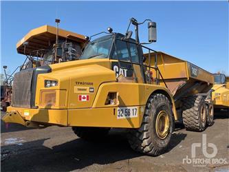 CAT 745C