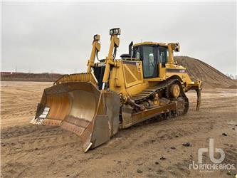 CAT D8T