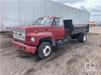 Ford F700